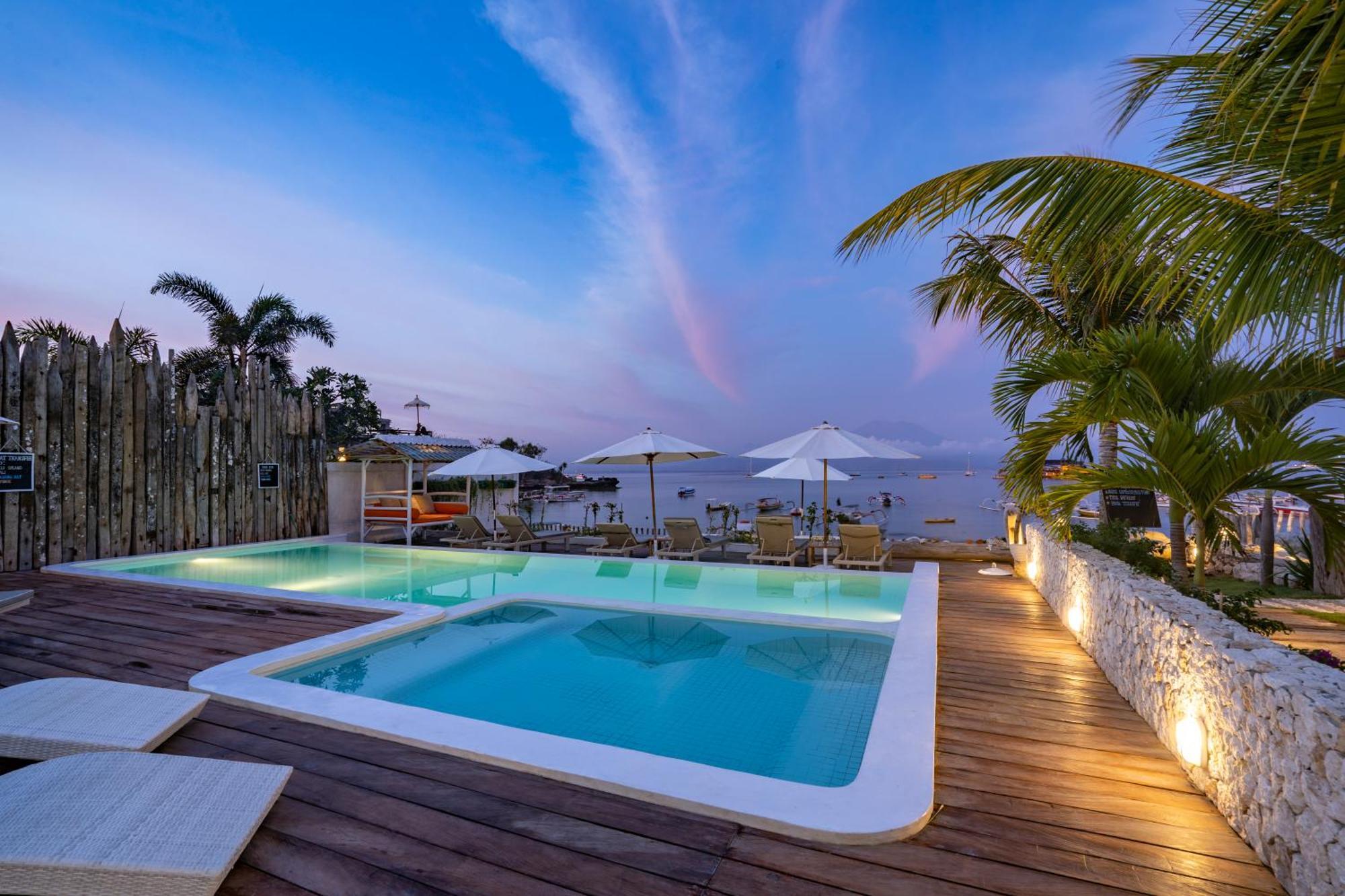 Paus Putih Hotel نوسا ليمبونغان المظهر الخارجي الصورة
